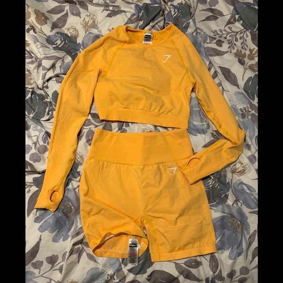 Gymshark Other - Gym shark yellow marl vital seamless set